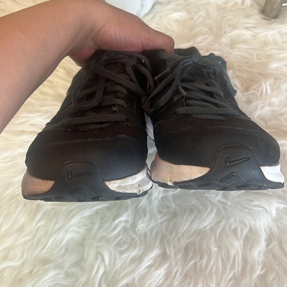 Nike Downshifter 6 Men’s Black/White Running Gym Shoe Sneaker Size 9.5 - Picture 9 of 15